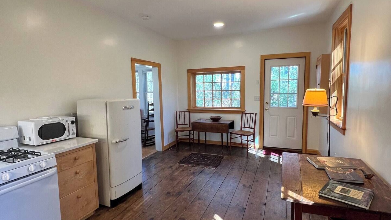 Photo of Kitchen in New Salem