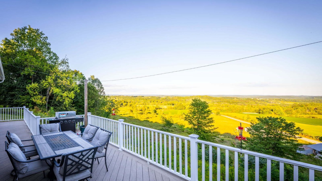 Photo of Outdoor in Salisbury Center
