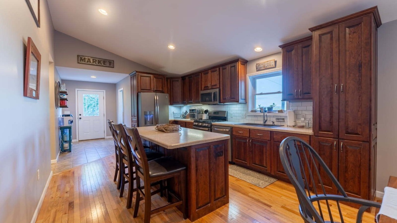 Photo of Kitchen in Salisbury Center