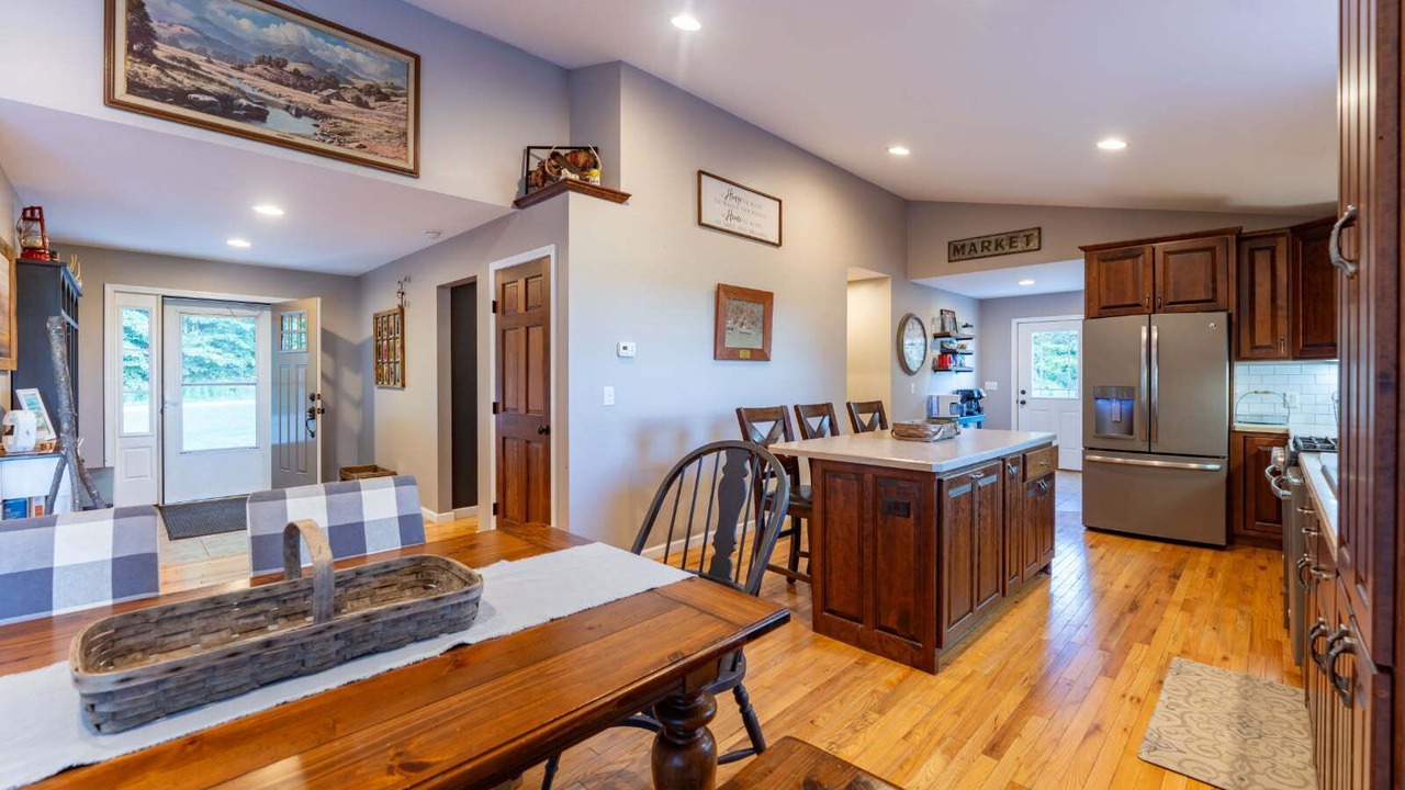 Photo of Kitchen in Salisbury Center