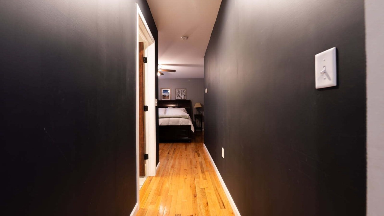 Photo of Bedroom in Salisbury Center