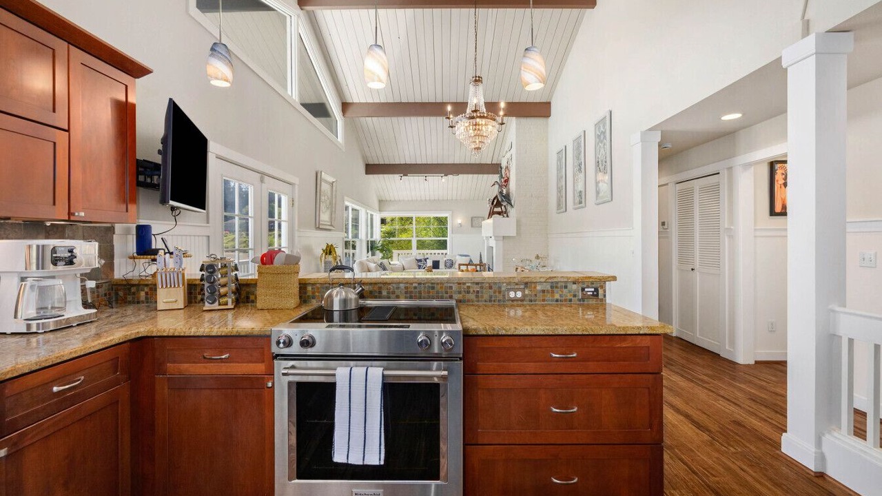 Photo of Kitchen in Rollingbay