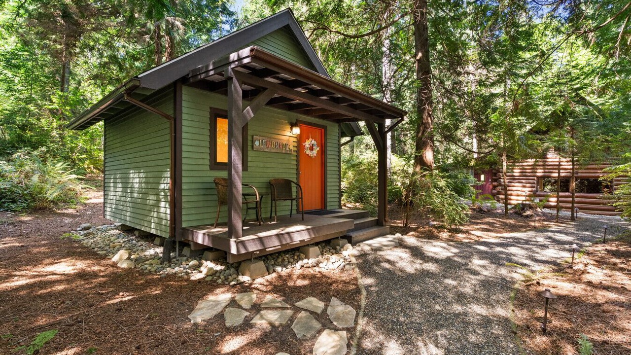 Photo of Outdoor in Rollingbay