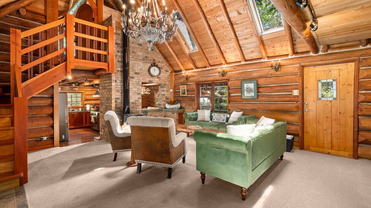 Photo of Livingroom in Rollingbay