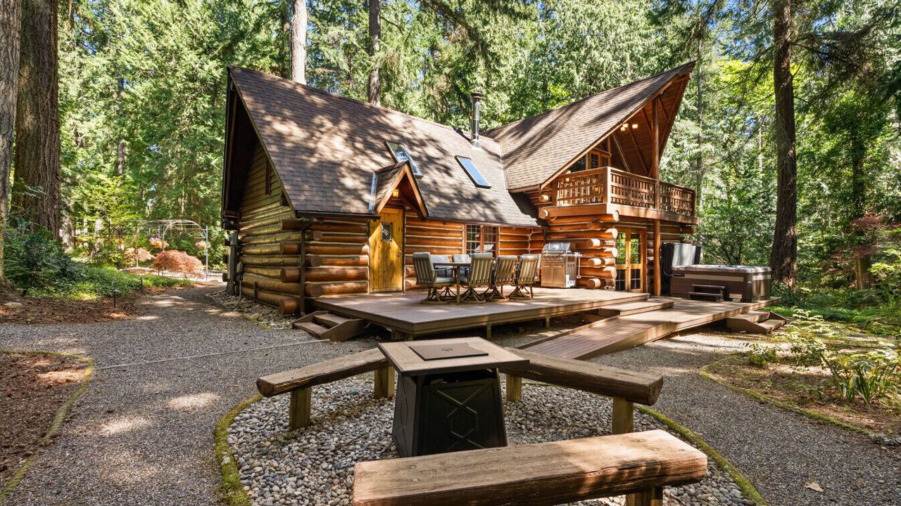 Photo of Outdoor in Rollingbay