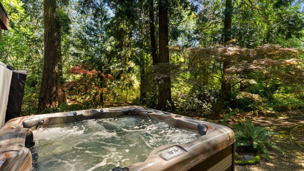 Photo of Outdoor in Rollingbay