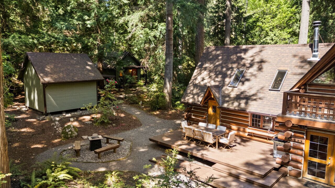 Photo of Outdoor in Rollingbay