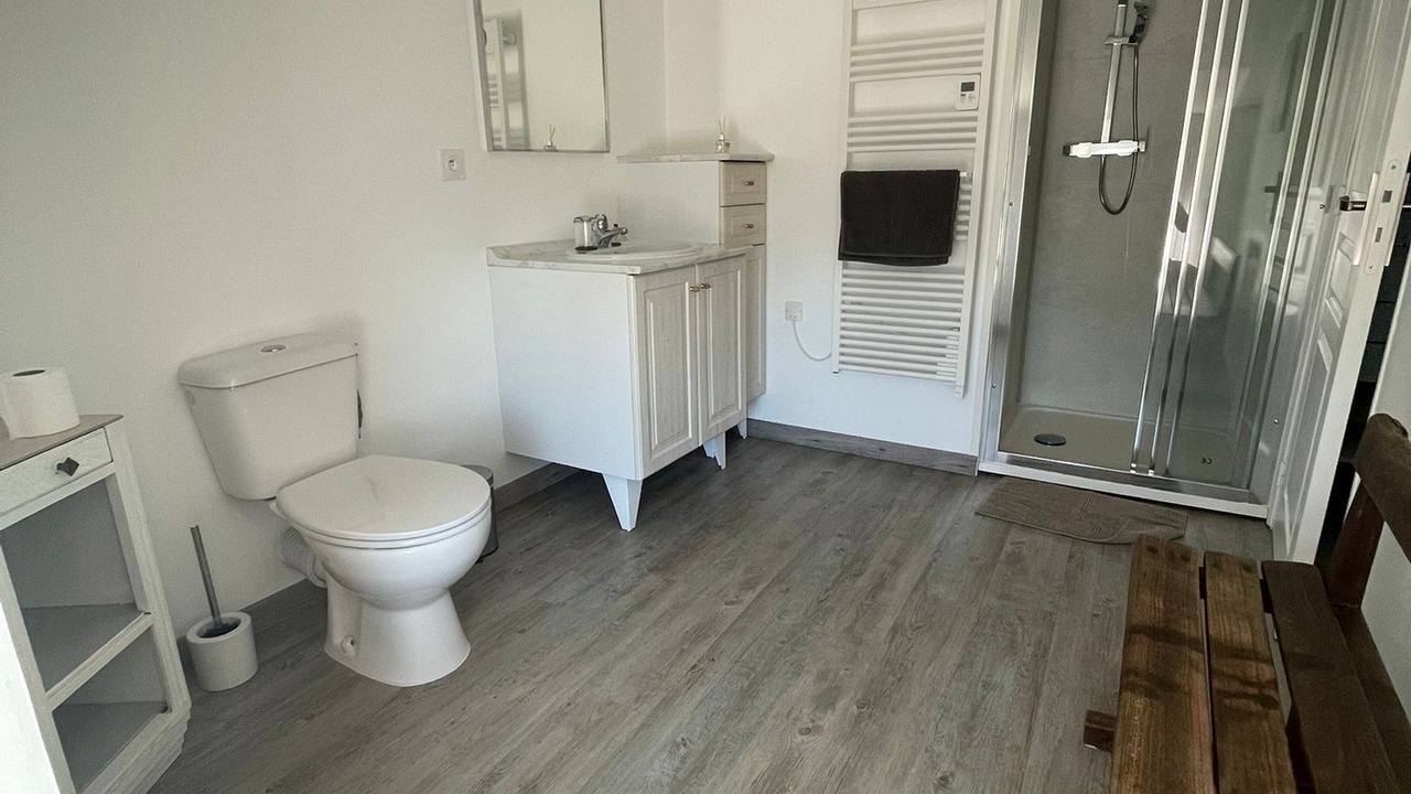 Photo of Bathroom in Sainte-Hermine