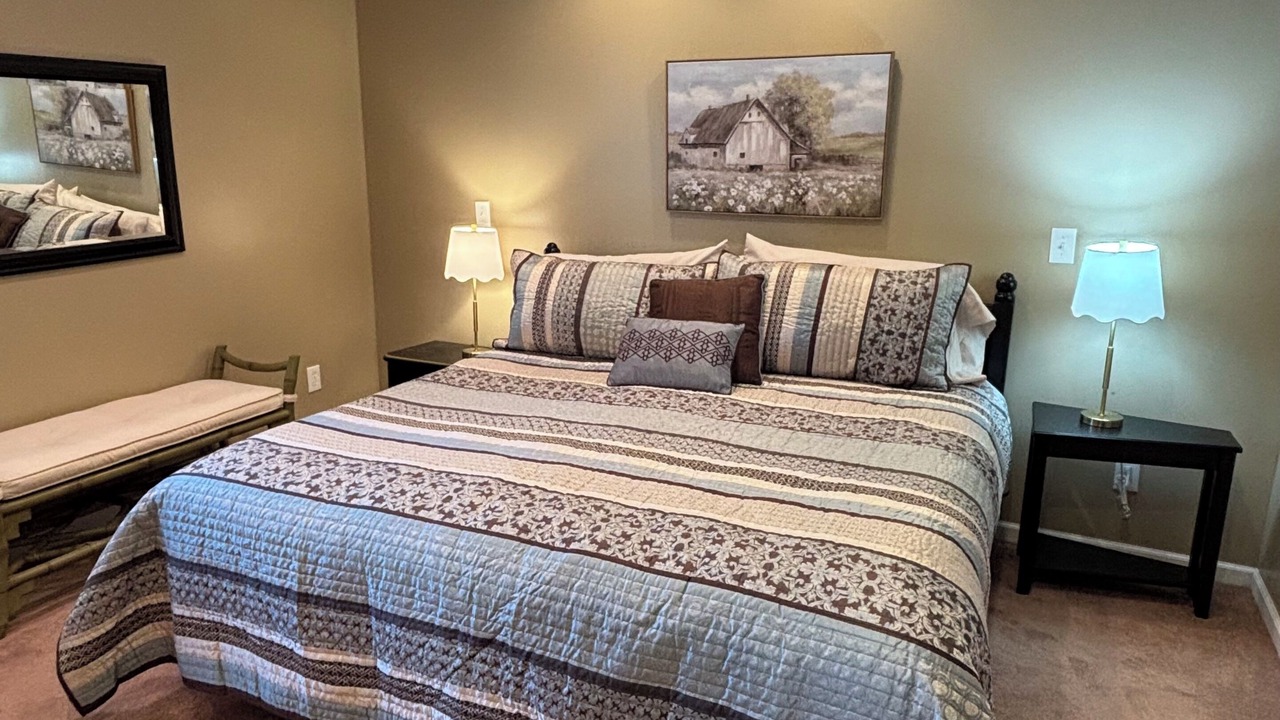 Photo of Bedroom in Marshall