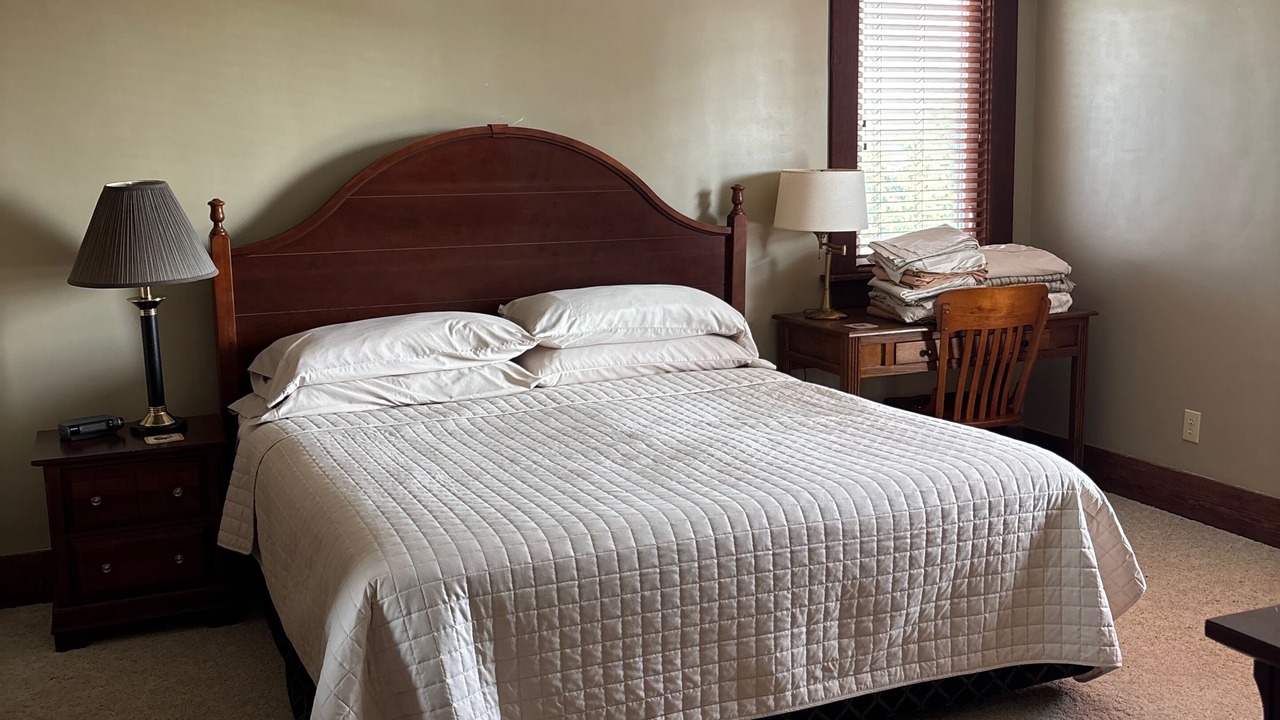 Photo of Bedroom in Marshall