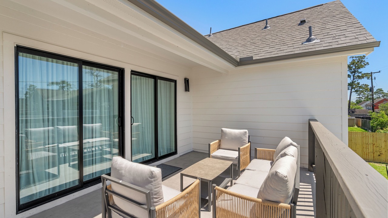 Photo of Patio Balcony in MacGregor