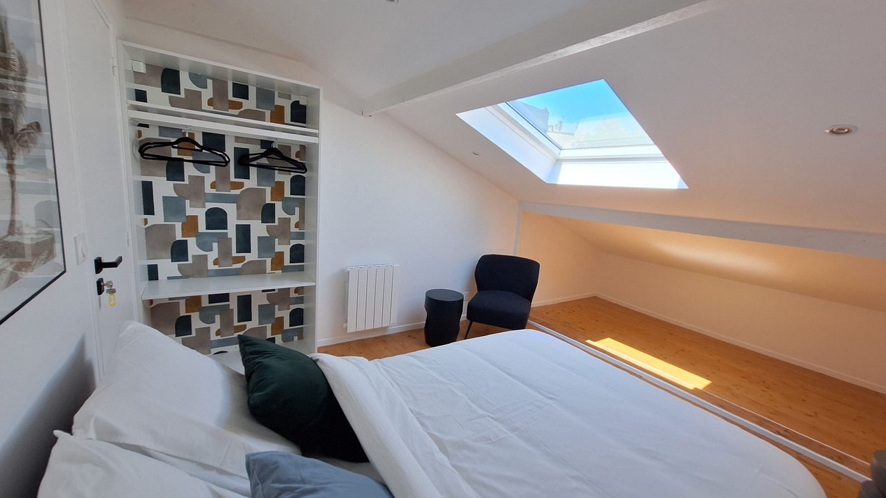 Photo of Bedroom in Argenteuil