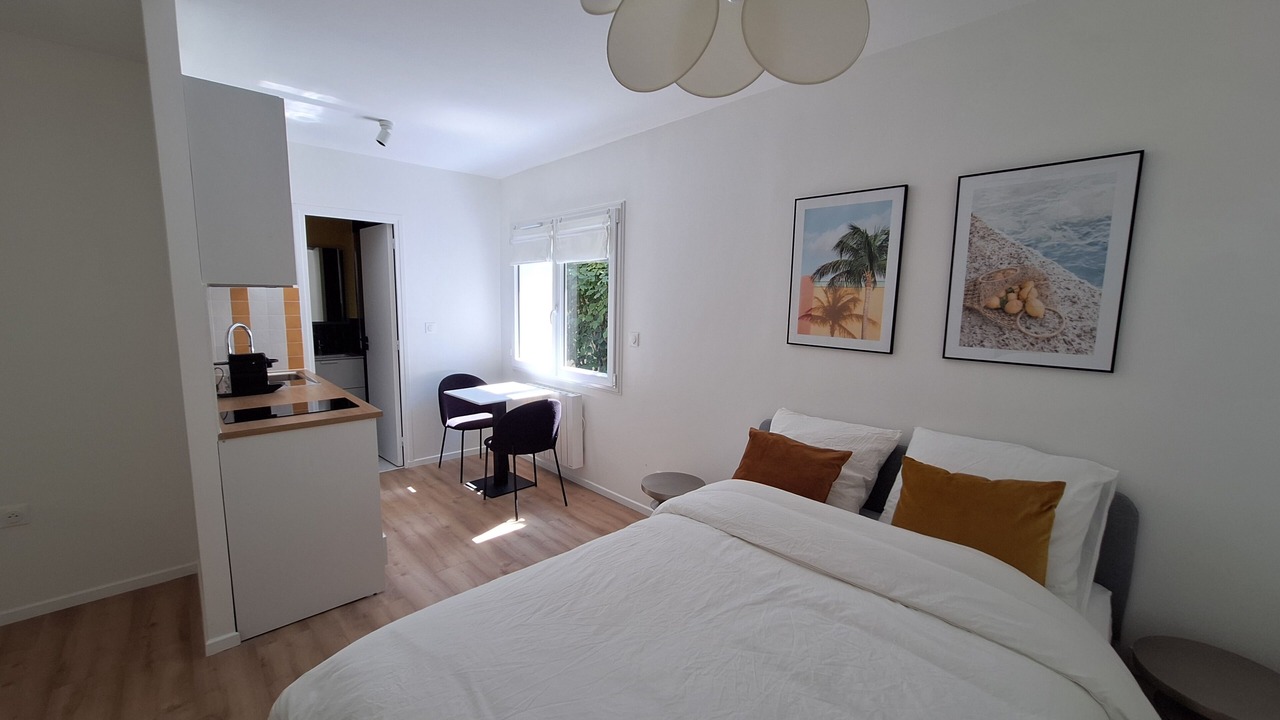 Photo of Bedroom in Argenteuil