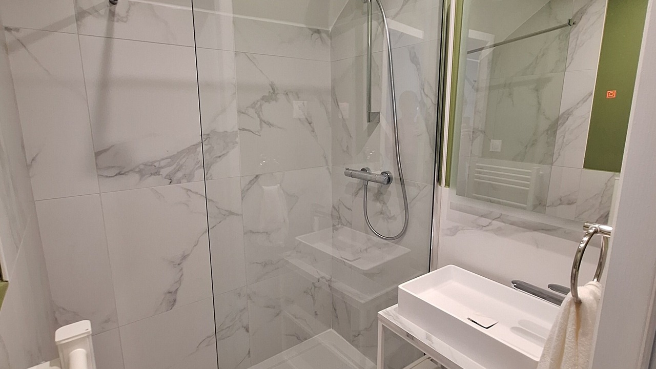Photo of Bathroom in Argenteuil