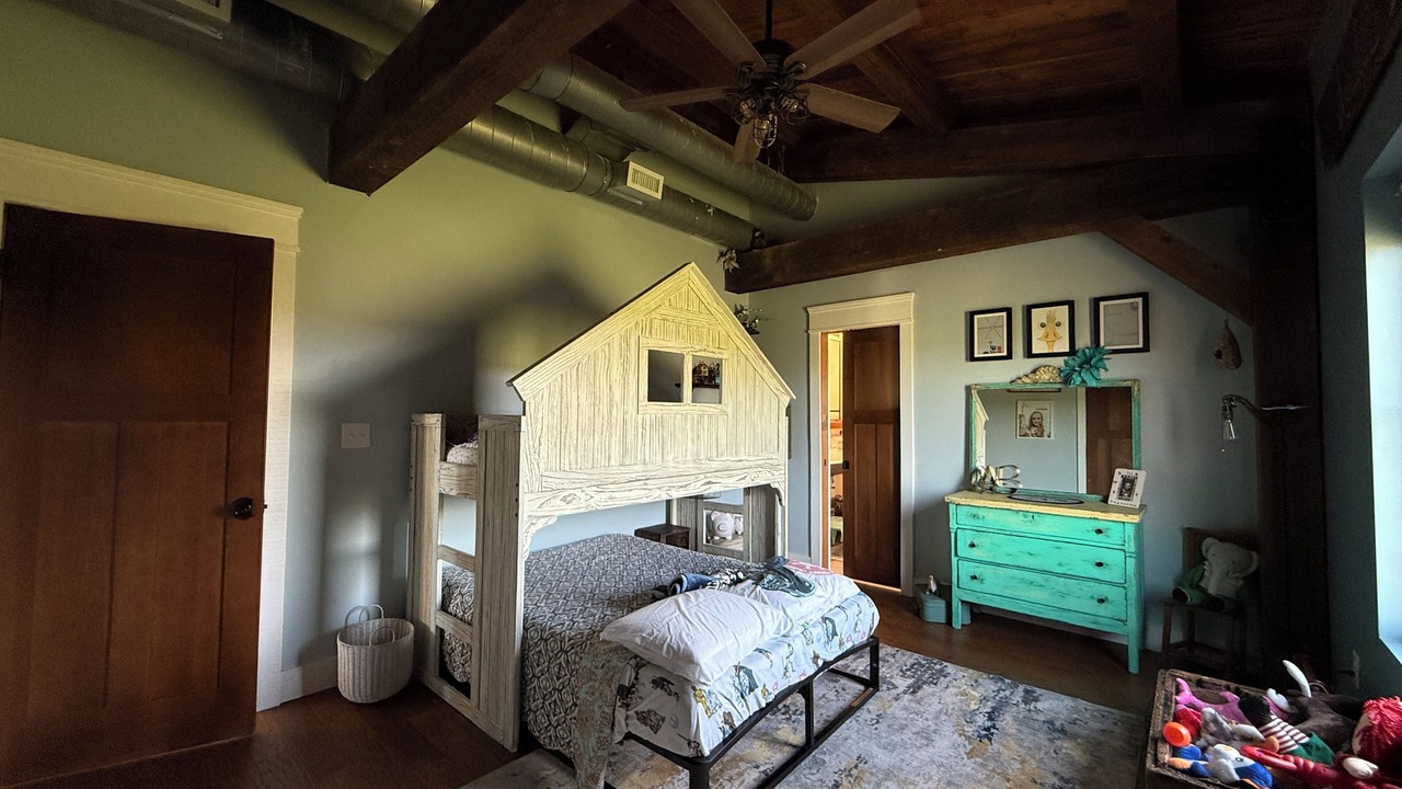 Photo of Bedroom in Bruceton Mills