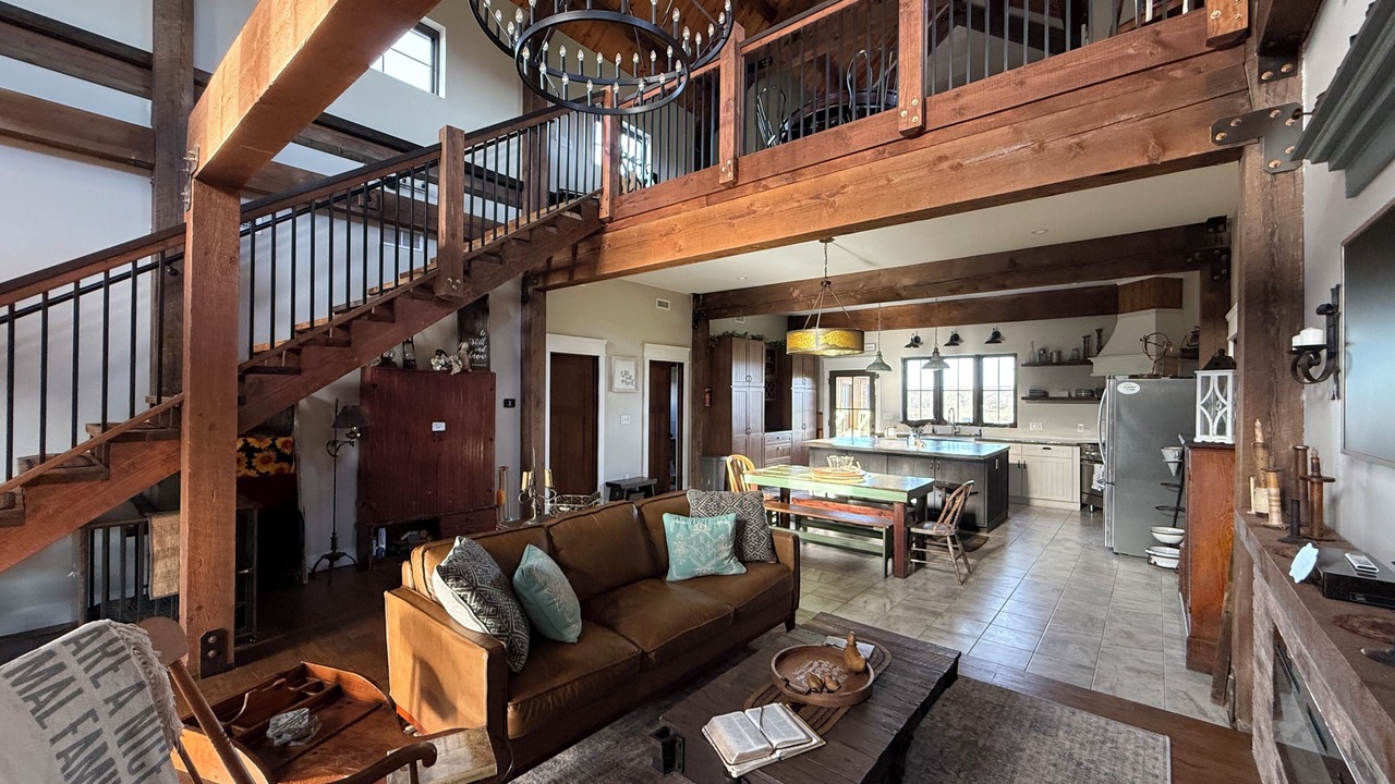 Photo of Livingroom in Bruceton Mills