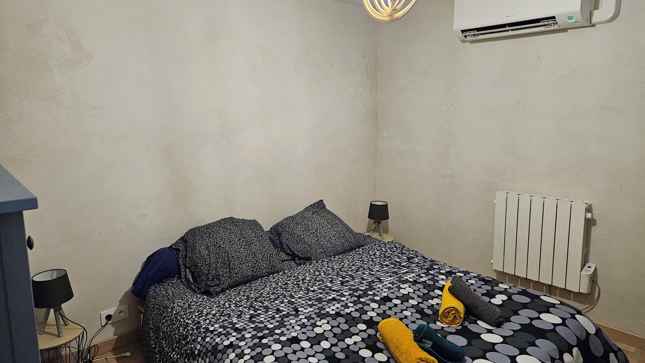 Photo of Bedroom in Bourg-sur-Gironde