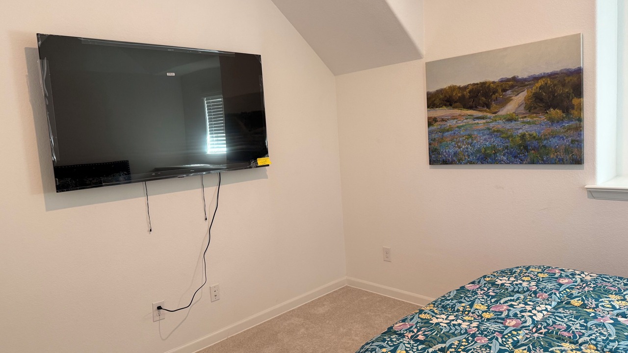 Photo of Bedroom in Clodine