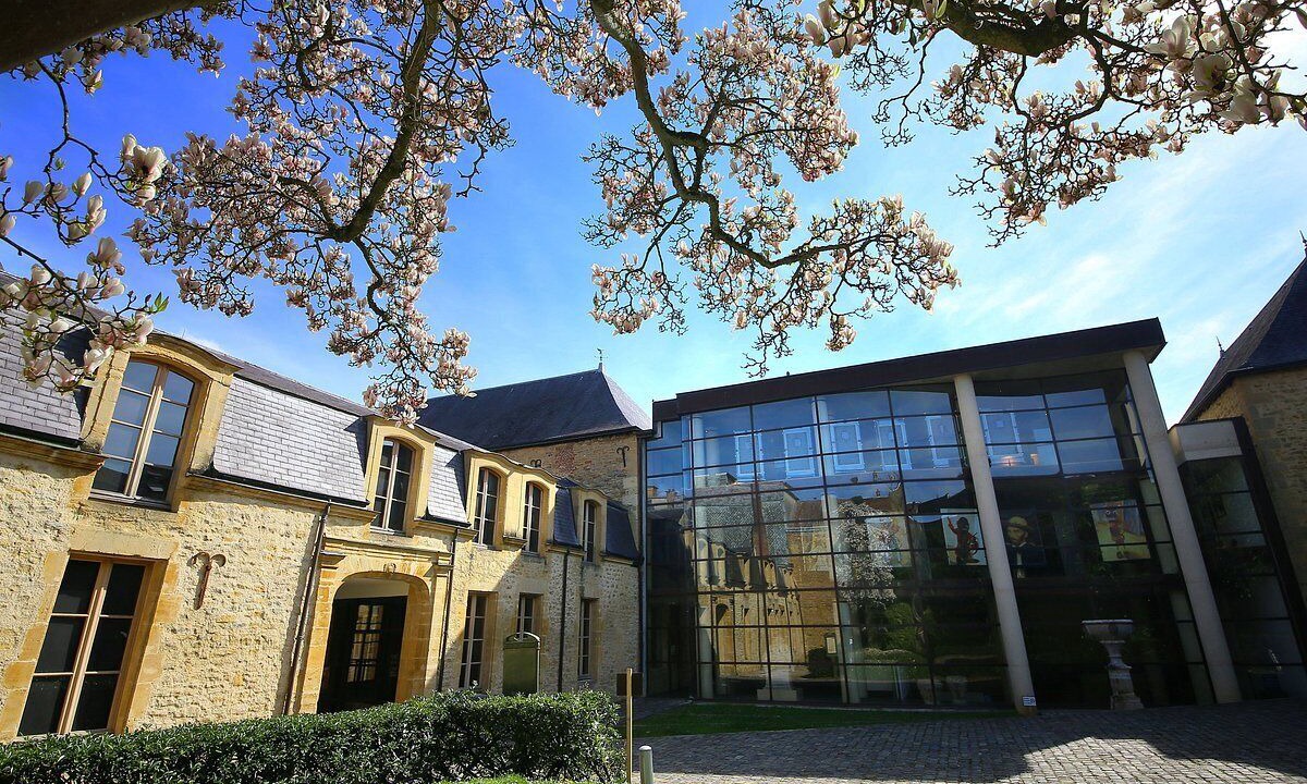 Photo of Outdoor in Charleville-Mezieres