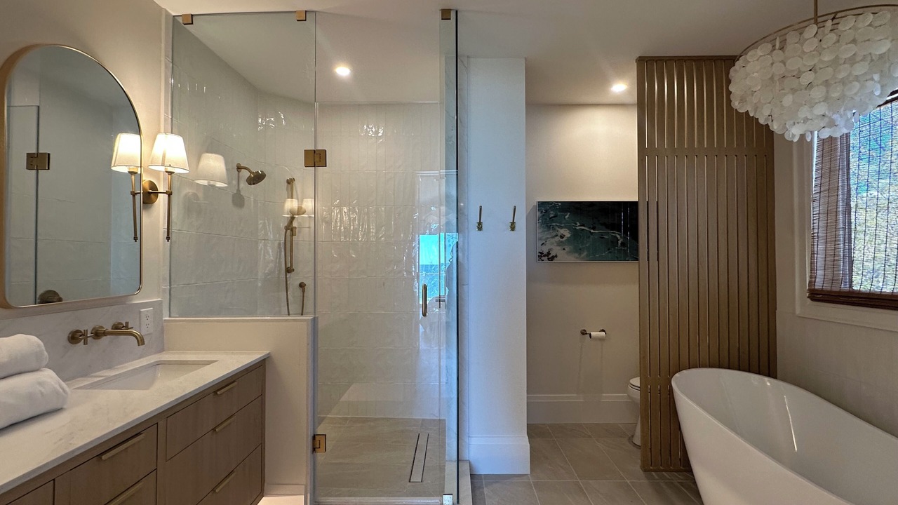 Photo of Bathroom in Dunnville