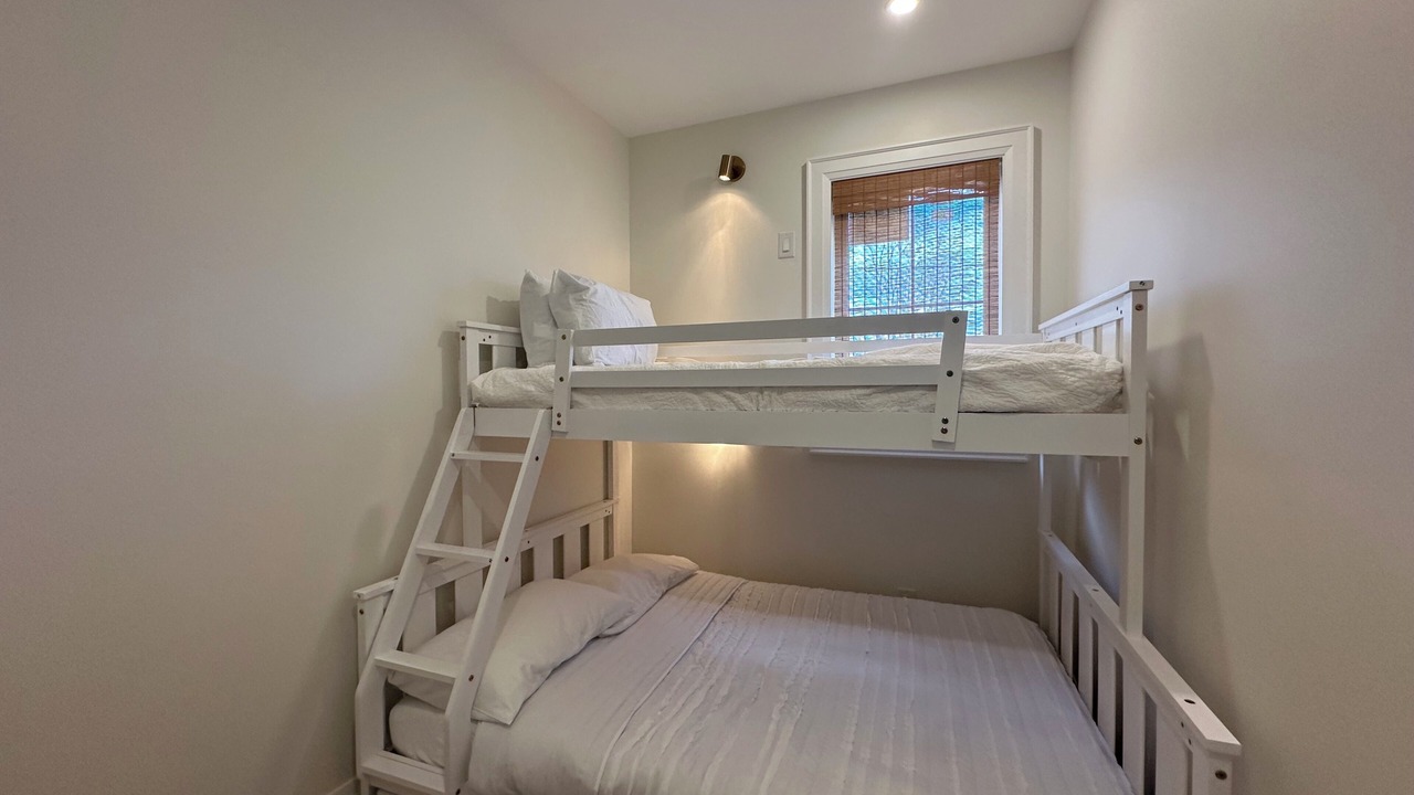 Photo of Bedroom in Dunnville