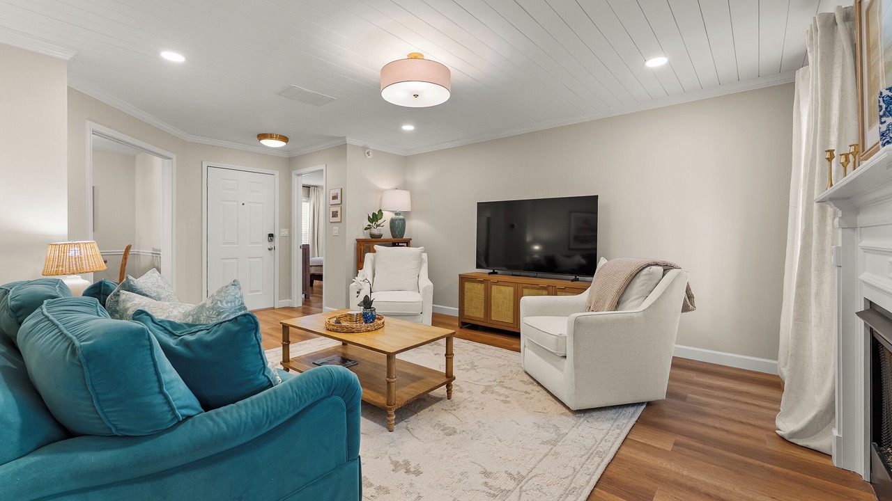 Photo of Livingroom in Cleveland