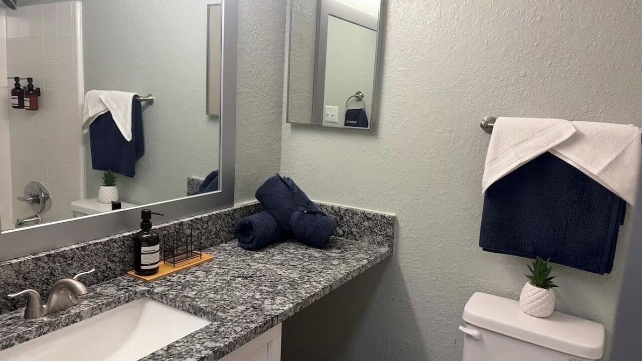 Photo of Bathroom in Smyrna