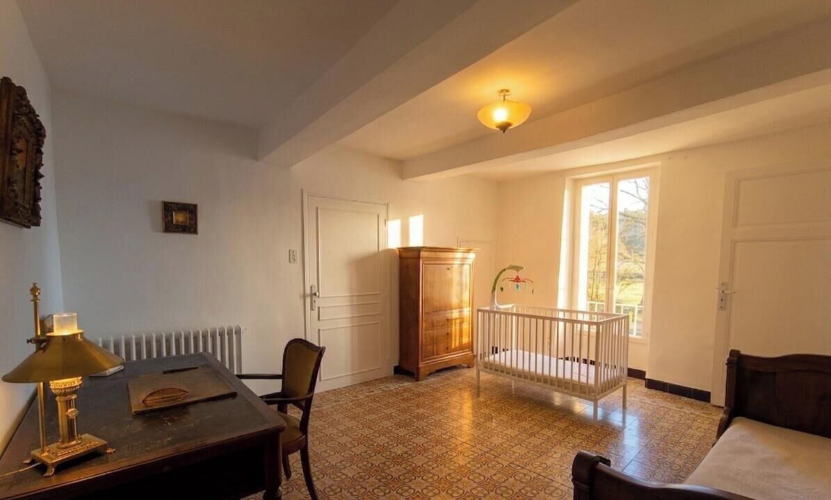 Photo of Bedroom in Malijai