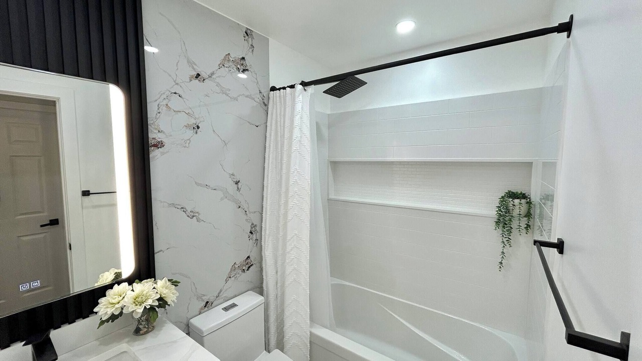 Photo of Bathroom in Fort Gary
