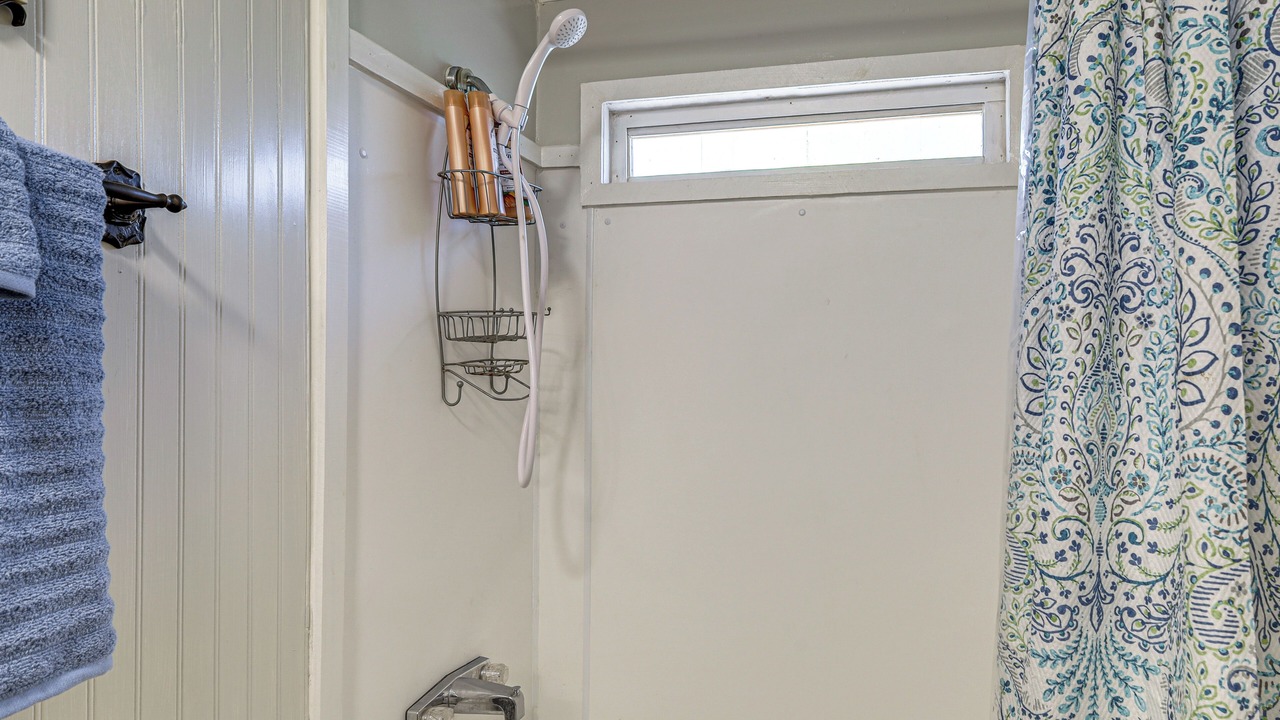 Photo of Bathroom in Higden