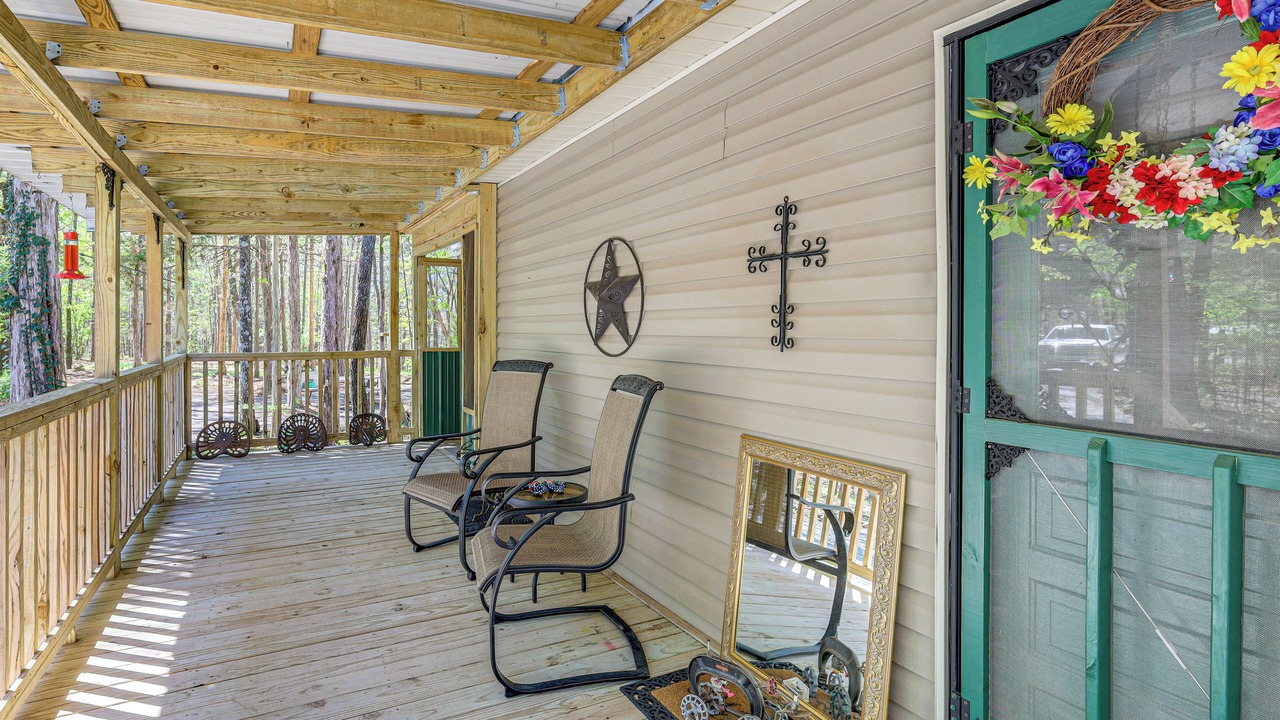 Photo of Patio Balcony in Higden