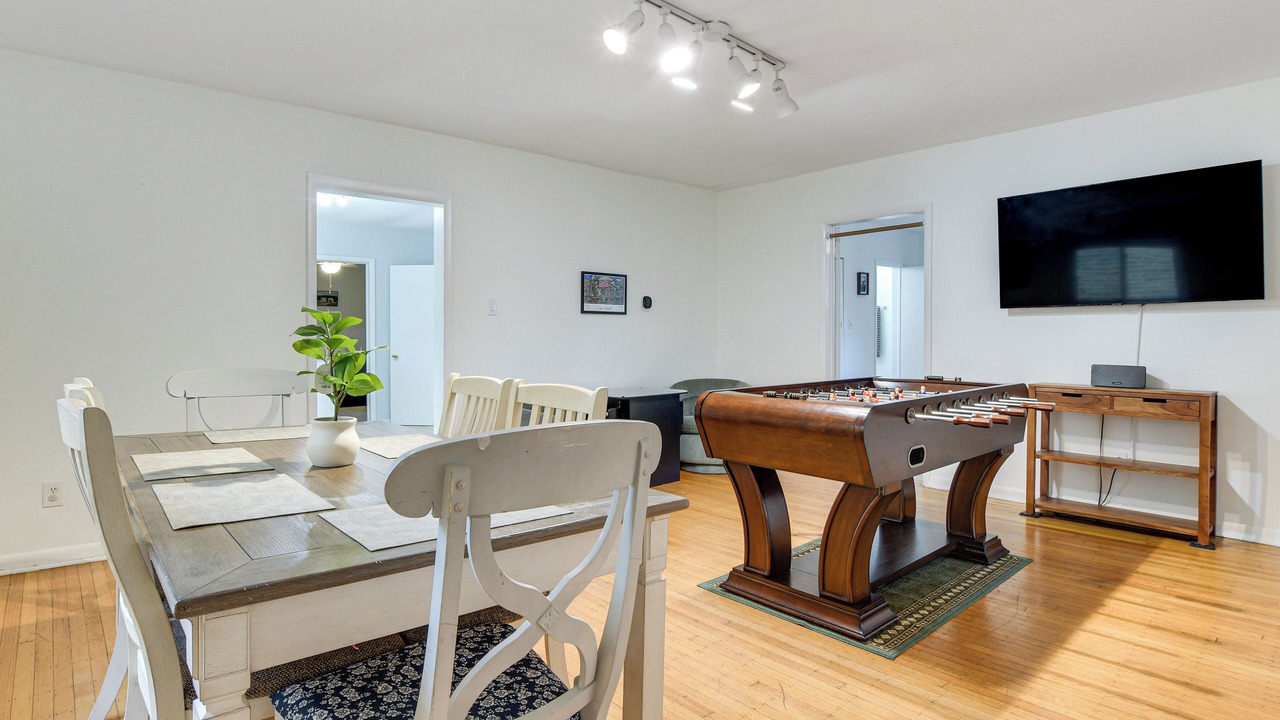 Photo of Bedroom in Ravenswood