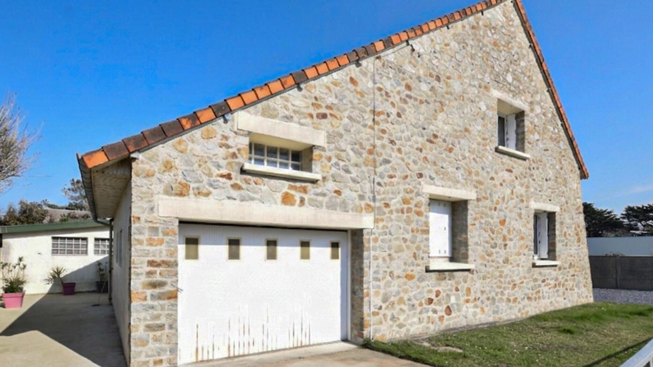 Photo of Others in Bretteville-sur-Ay
