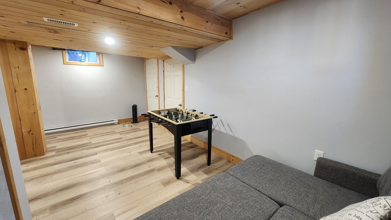 Photo of Livingroom in Amherst
