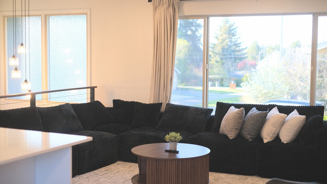 Photo of Livingroom in Burien