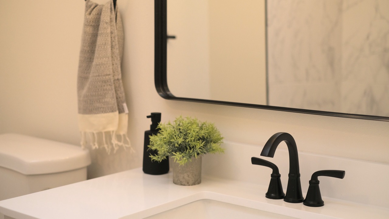 Photo of Bathroom in Burien