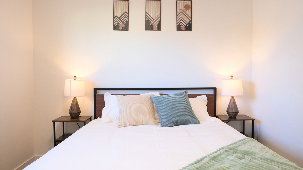 Photo of Bedroom in Burien
