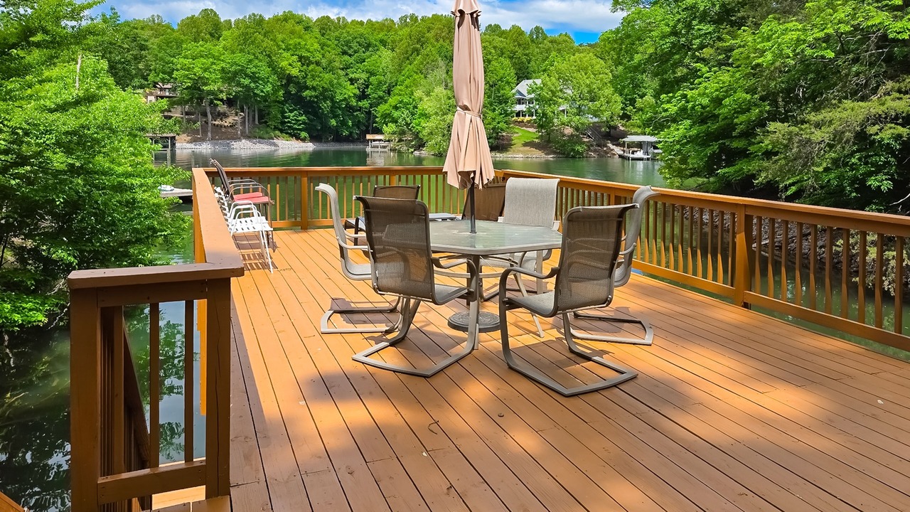 Photo of Outdoor in Moneta