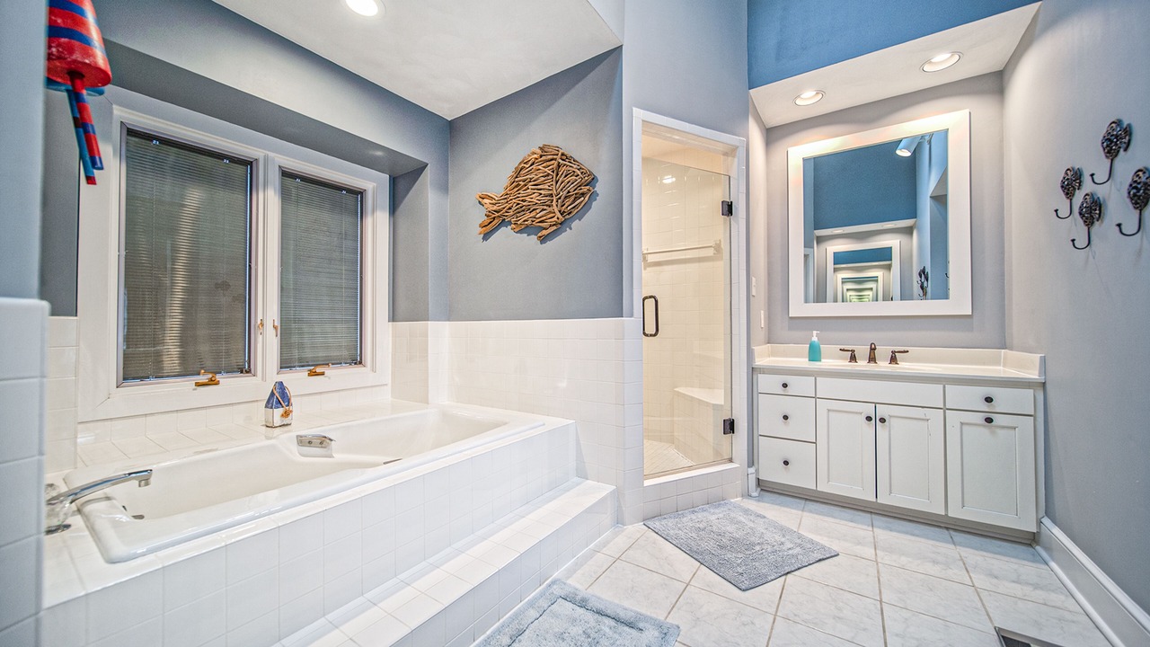 Photo of Bathroom in Huddleston