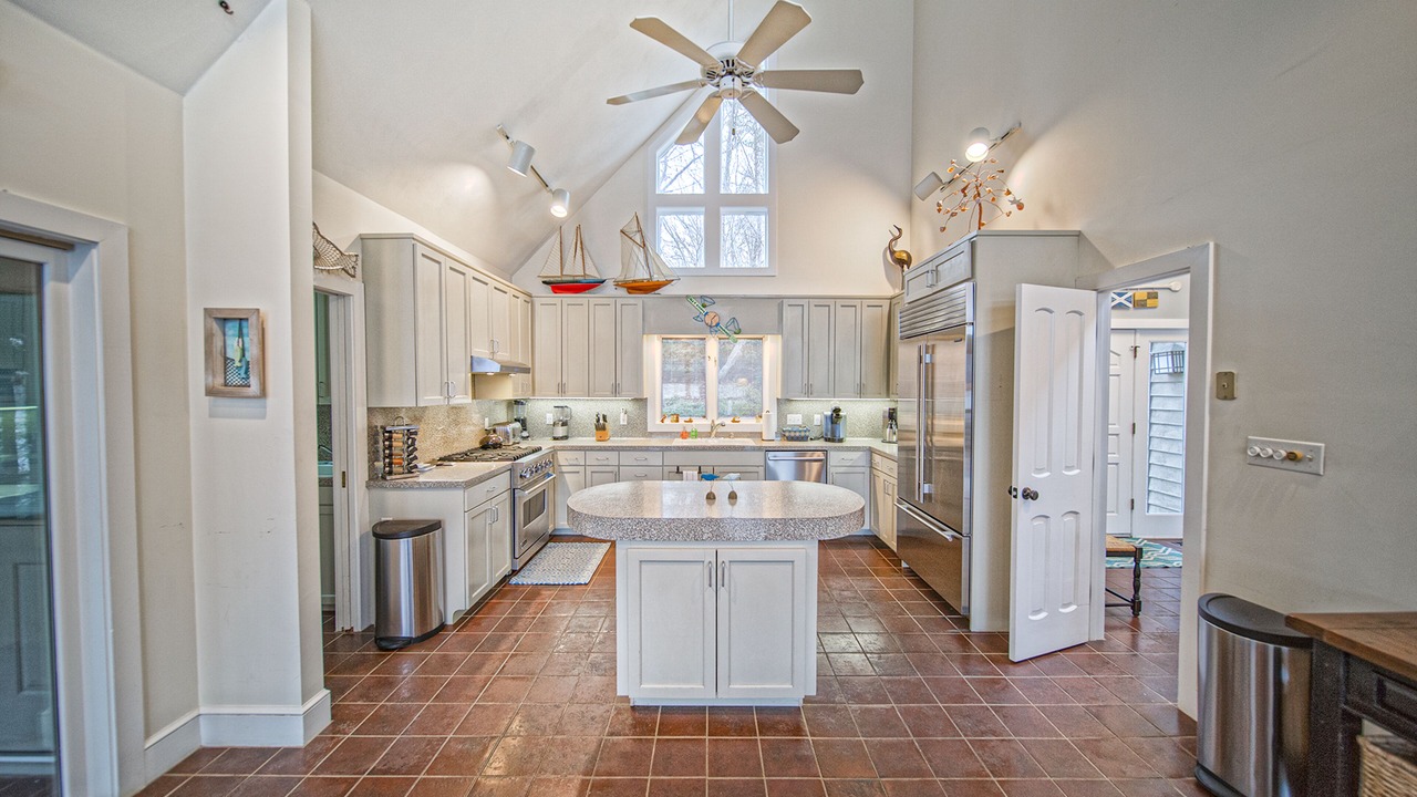 Photo of Kitchen in Huddleston