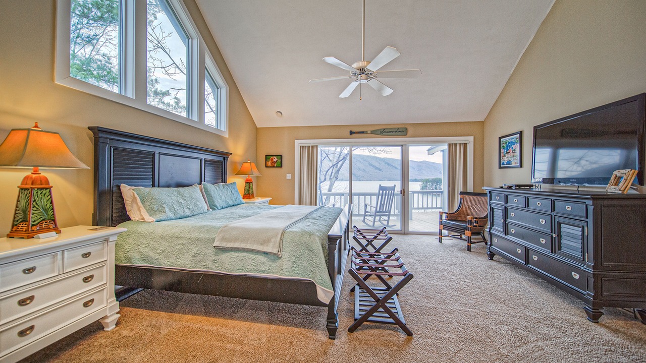 Photo of Bedroom in Huddleston
