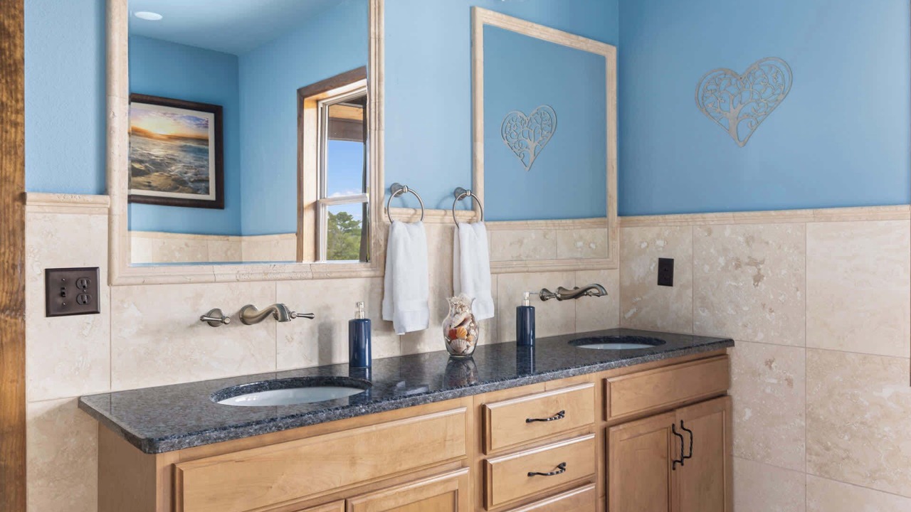 Photo of Bathroom in Rogers