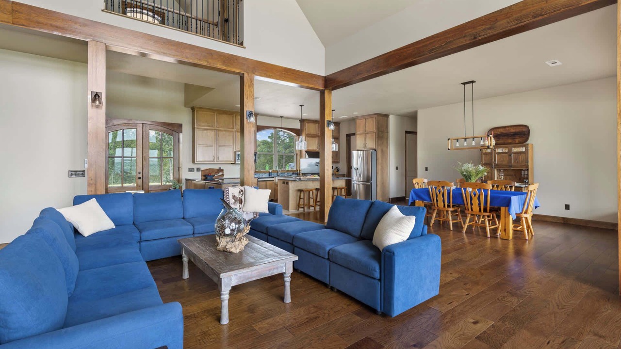 Photo of Livingroom in Rogers