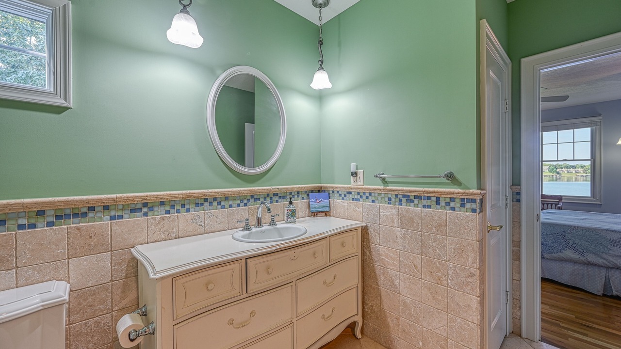 Photo of Bathroom in Moneta