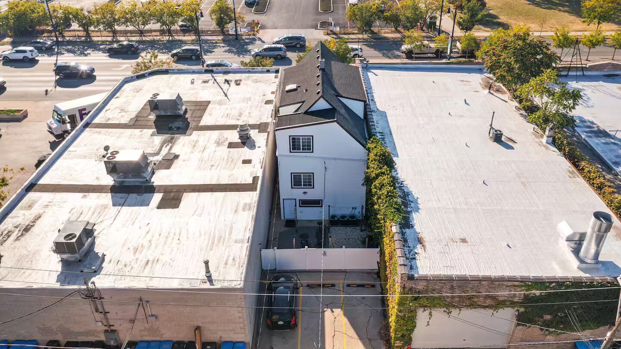 Photo of Outdoor in North Center