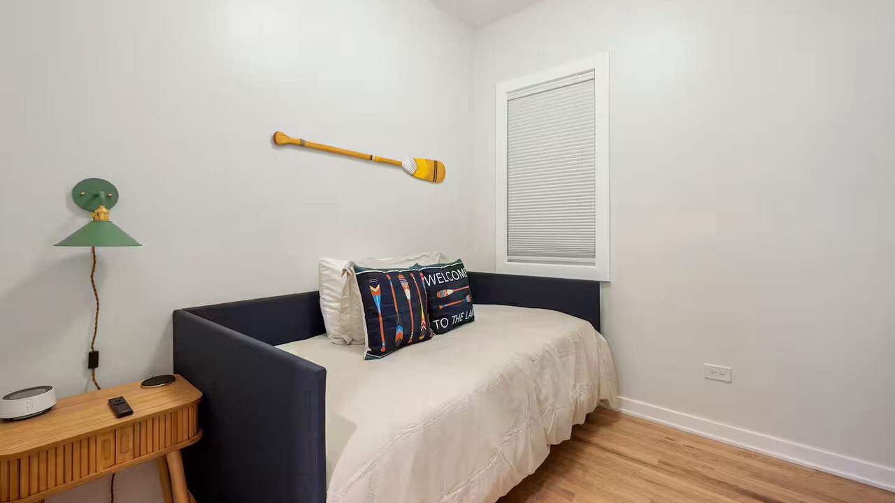Photo of Bedroom in North Center