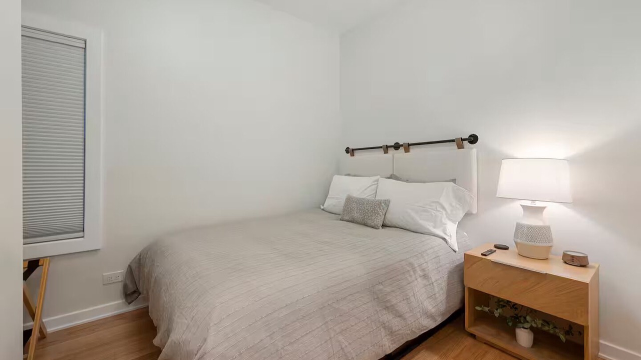 Photo of Bedroom in North Center