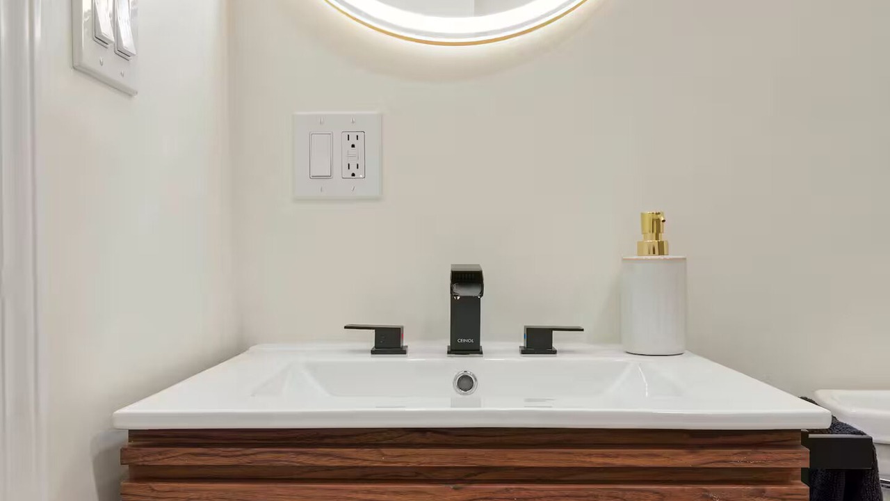 Photo of Bathroom in North Center