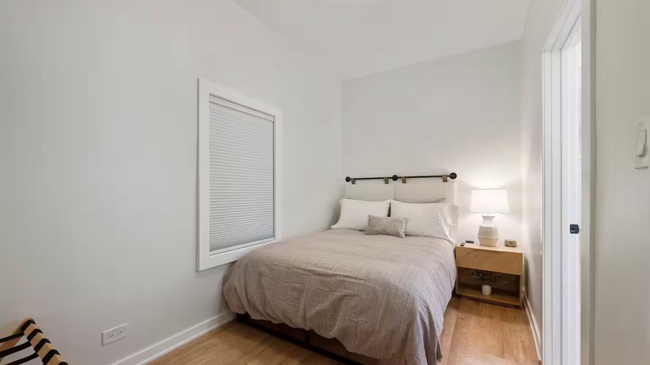 Photo of Bedroom in North Center