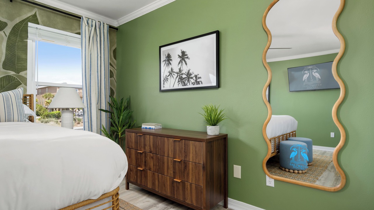 Photo of Bedroom in Gulf Shores